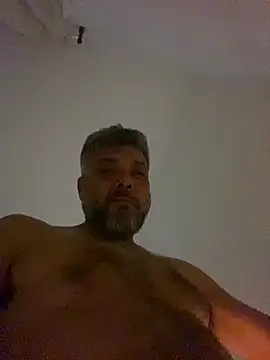 pitpoc (Ask my age) - Gozar close-up