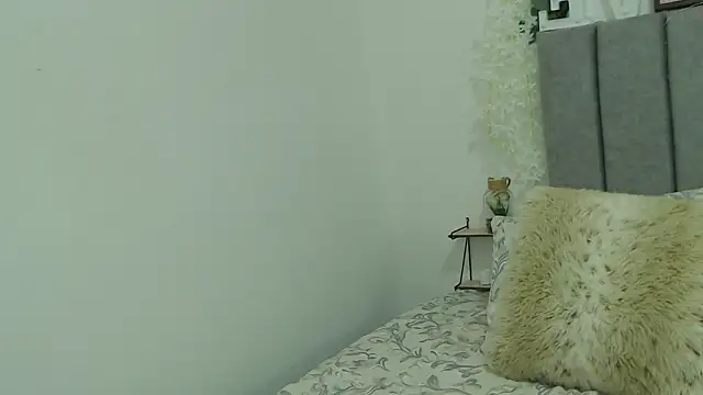 OliviaValentti webcam