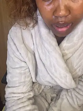 Prettiestheavenly live sex cam