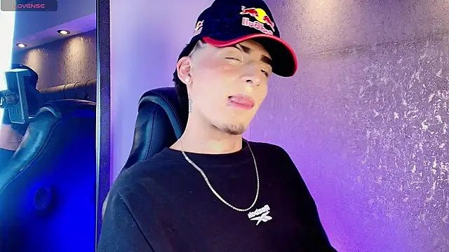 MateoMitchell webcam