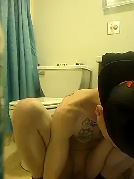 jizzyglizzy92 webcam