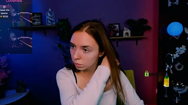 stella_flower - Stella_flower's free webcam - UK Sex Cams