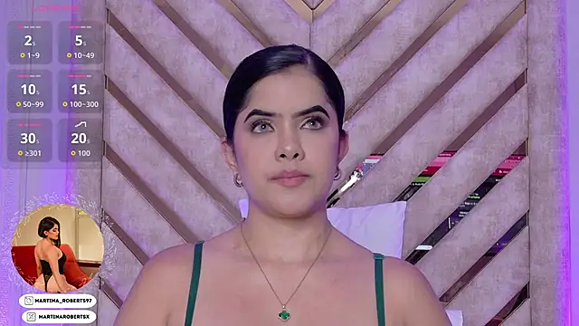 Martina-Roberts- webcam