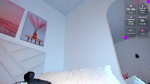 Sarita__Gomez webcam