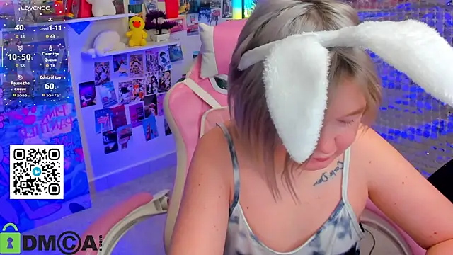 Sara_Robinson Stripchat cam model