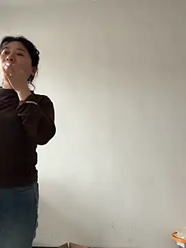 daaqnn Stripchat cam model