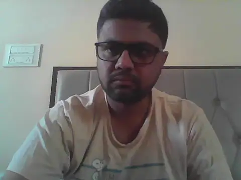 SexyyMotaLund57 live sex cam