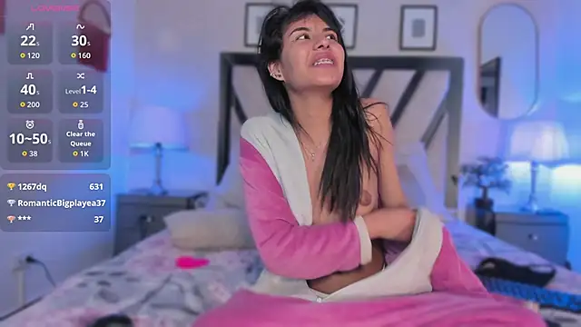 Violettaa_Stone webcam