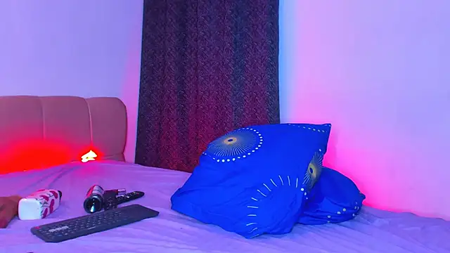 SweetLittleQueenBat webcam