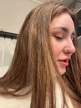 kirabarlows - KiraBarlows's free webcam - UK Sex Cams