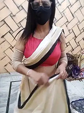 Webcam Model (Rising_Queen)  is live.Free join now!