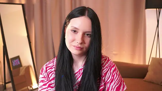 DeloresSaberi webcam