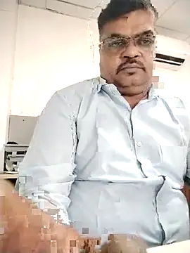 Desi_Lodo_Gujju_Boy webcam