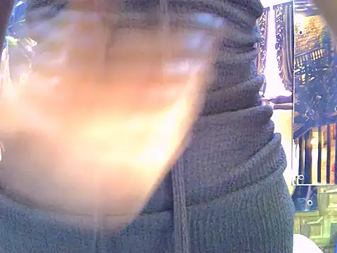 IndianPretty14u2Luv webcam