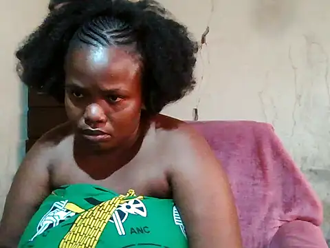 sexybigboobz - Sexybigboobz's free webcam - UK Sex Cams