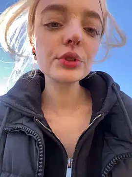 aka_blonde - Aka_Blonde's free webcam - UK Sex Cams