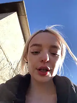 aka_blonde - Aka_Blonde's free webcam - UK Sex Cams