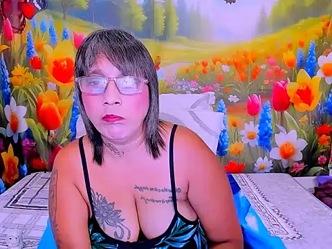 indianroxy webcam