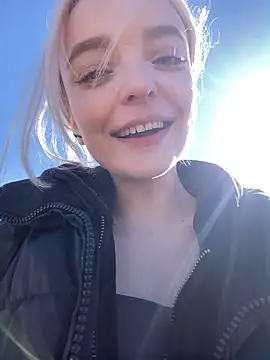 aka_Blonde Stripchat cam model