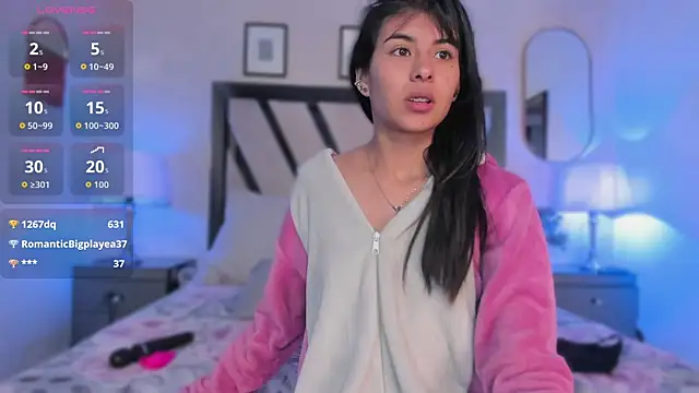 Violettaa_Stone webcam