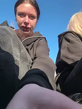 AlishaOfThorns webcam