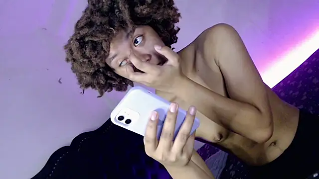 YOURFAVDOLLYXXX_ webcam