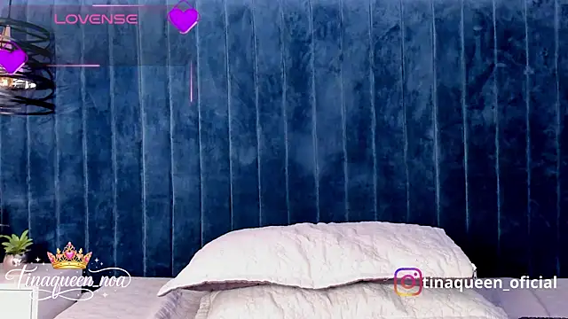 tinaqueen_noa webcam