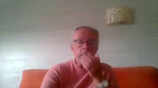 tuggy59 - Tuggy59's free webcam - UK Sex Cams