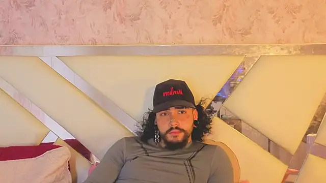 Benny_and_Mark webcam