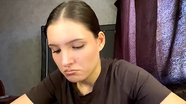 foxieflare - FoxieFlare's free webcam - UK Sex Cams