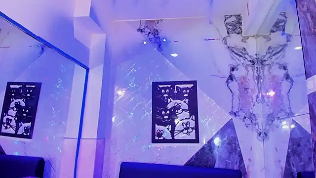 isabella_stanford2 - Isabella_stanford2's free webcam - UK Sex Cams