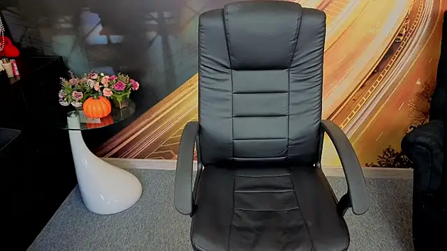 emmaxpark - EmmaxPark's free webcam - UK Sex Cams