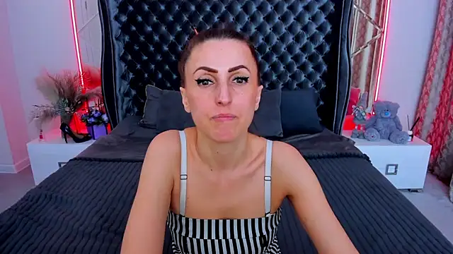 Rebecca_Diamond webcam