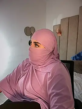 Webcam Model (rashaaa_)  is live.Free join now!