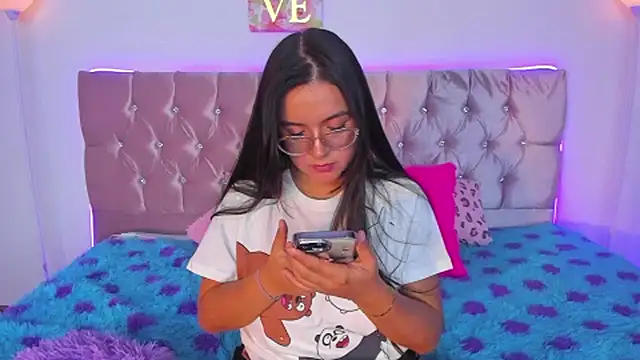 Alice_Summer1 webcam