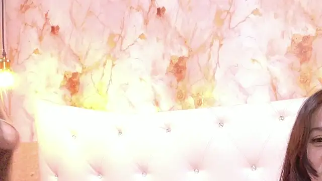 ABBYANDYILIRA webcam