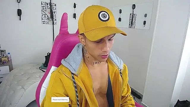 Leonard_Price live sex cam