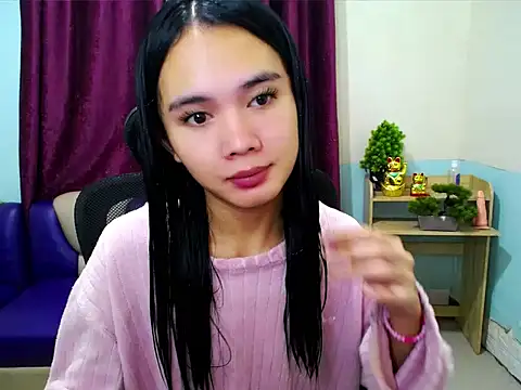 devine_goddess webcam