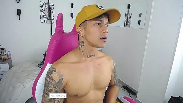 Leonard_Price webcam