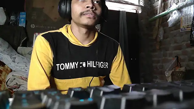 milflover2k26 webcam