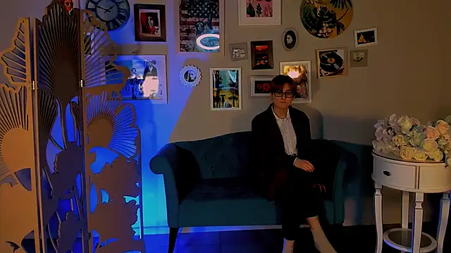 lixeluna - LixeLuna's free webcam - UK Sex Cams