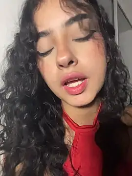 RosseMelody Stripchat cam model