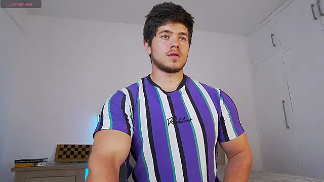 arilas_ (M young) - ❤Get me hard❤