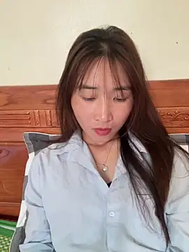 oneyou_400 - Oneyou_400's free webcam - UK Sex Cams