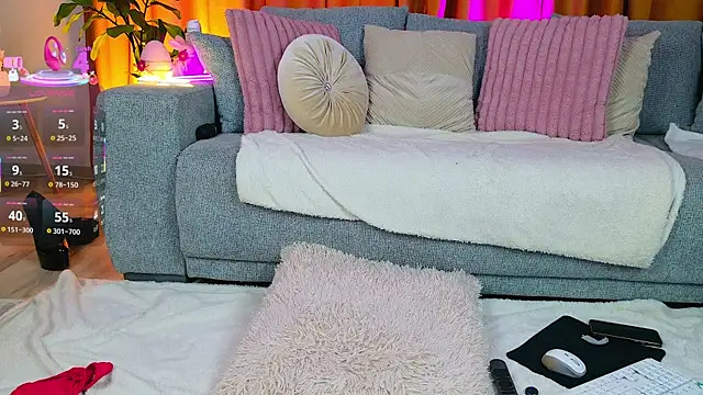 SereneRhodes - Live Cam