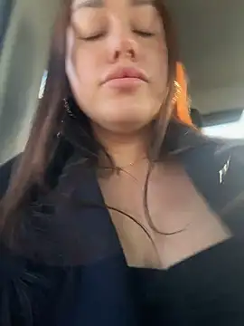 KiraSunshine live sex cam