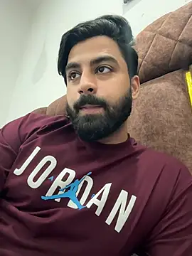 Royalboy_03's live cam