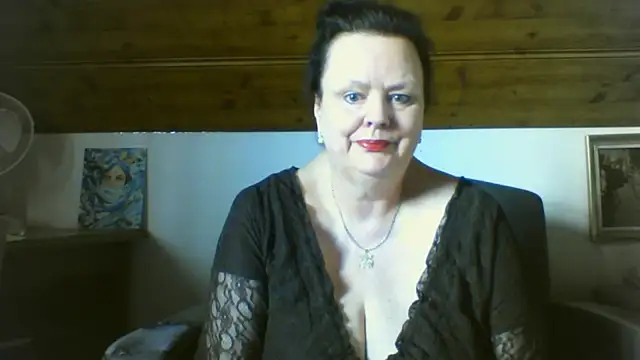 TiffanyMature webcam