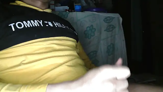 milflover2k26 - Milflover2k26's free webcam - UK Sex Cams