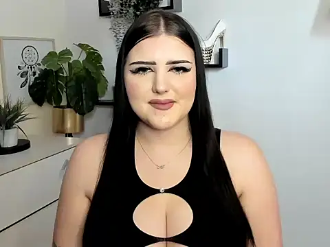 miahavefun - Miahavefun's free webcam - UK Sex Cams